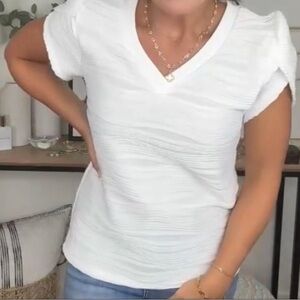 White Wavy V-Neck Women's Top